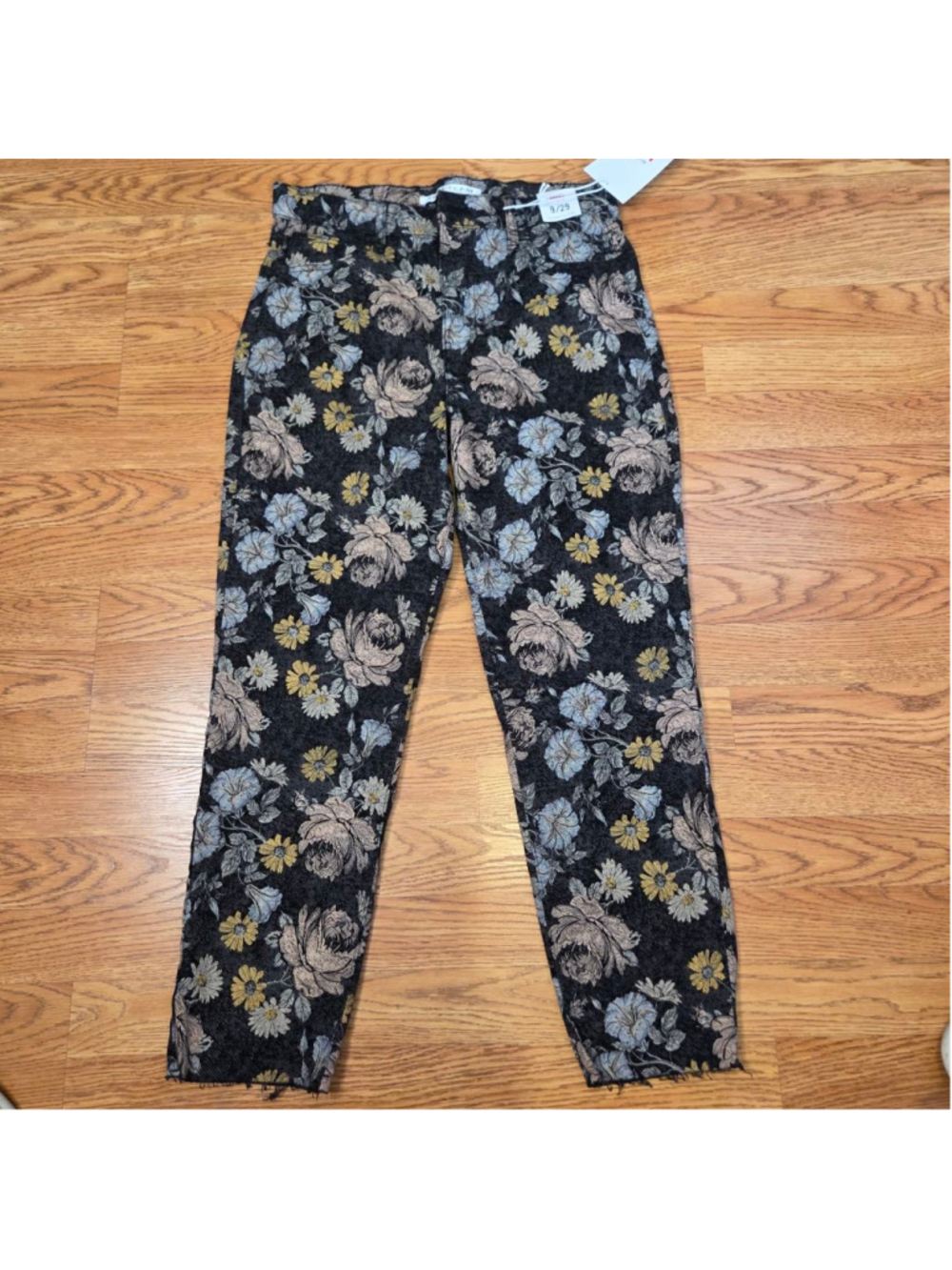 Celebrity Pink Black Floral Straight Leg Jeans Size 29